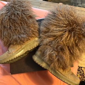 Bearpaw Boetis boots